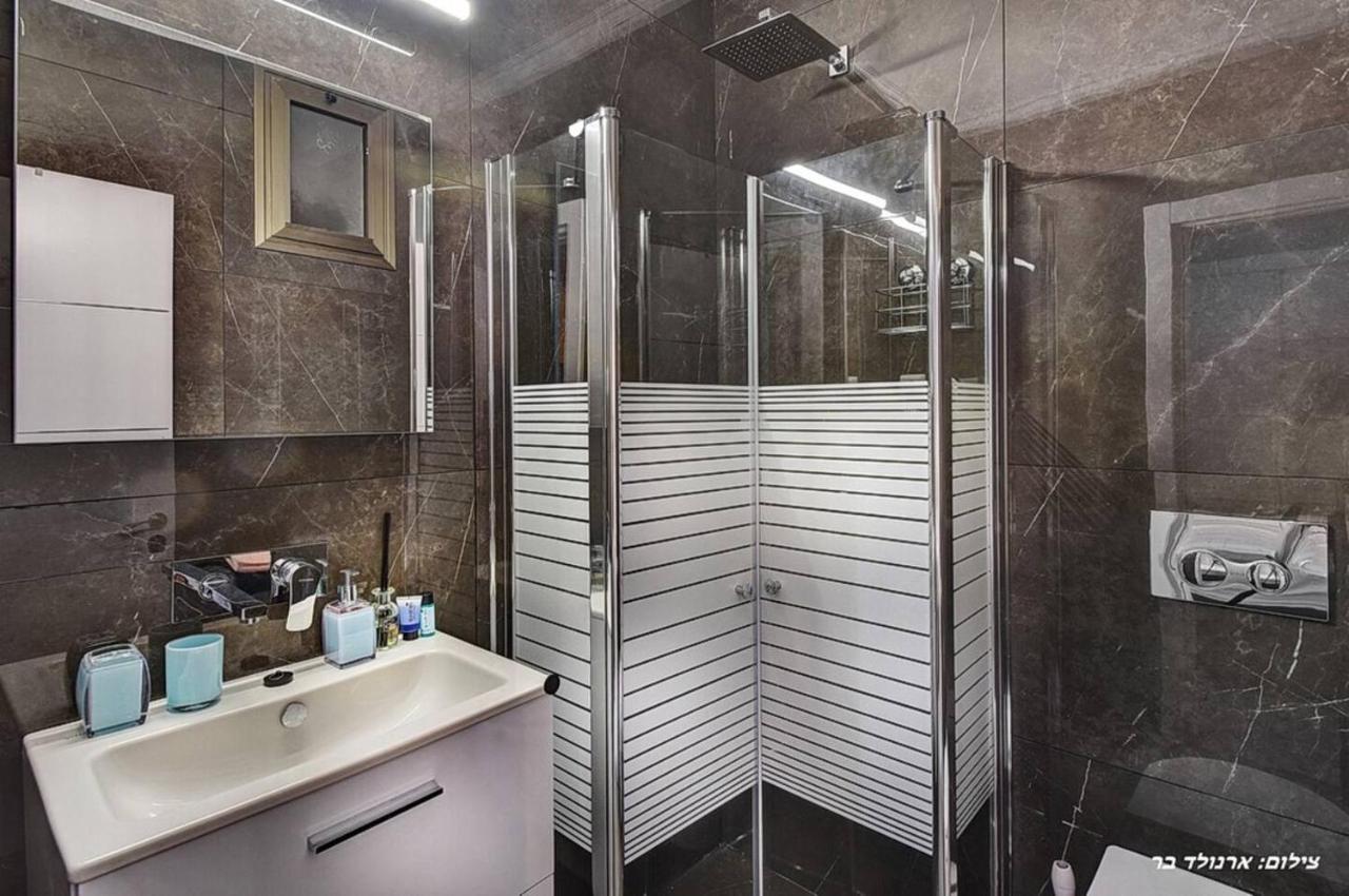 לי-ים Appartement Eilat Buitenkant foto